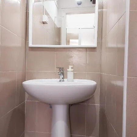 Brignole C 招待所 *